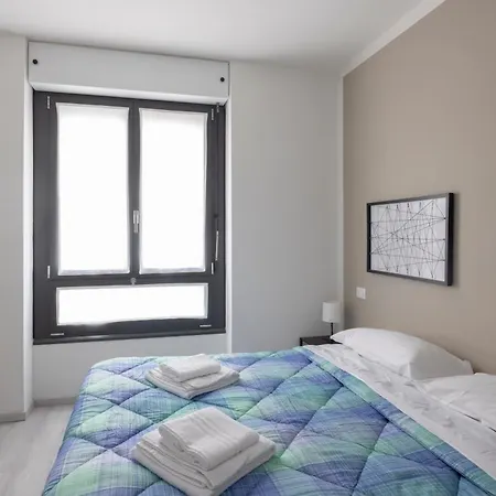 Weber, By Short Holidays