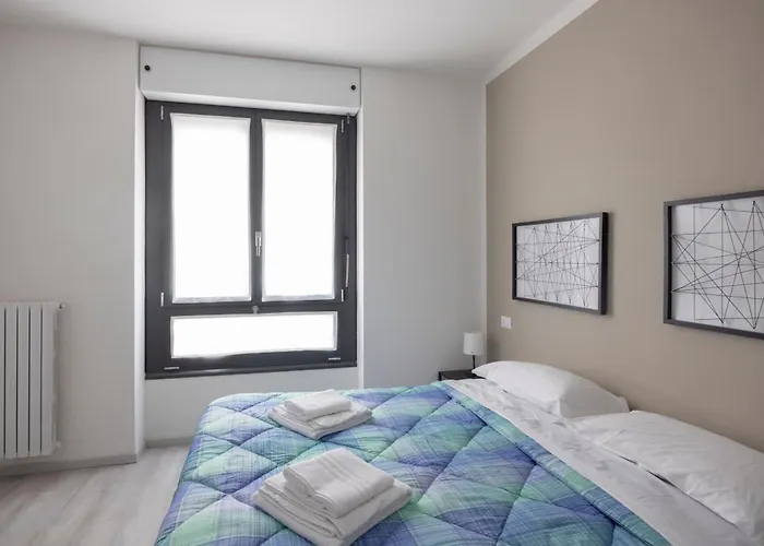 Weber, By Short Holidays