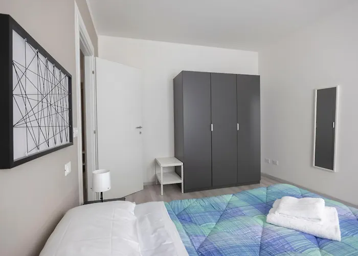 Weber, By Short Holidays *