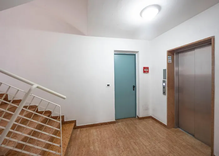 Weber, By Short Holidays